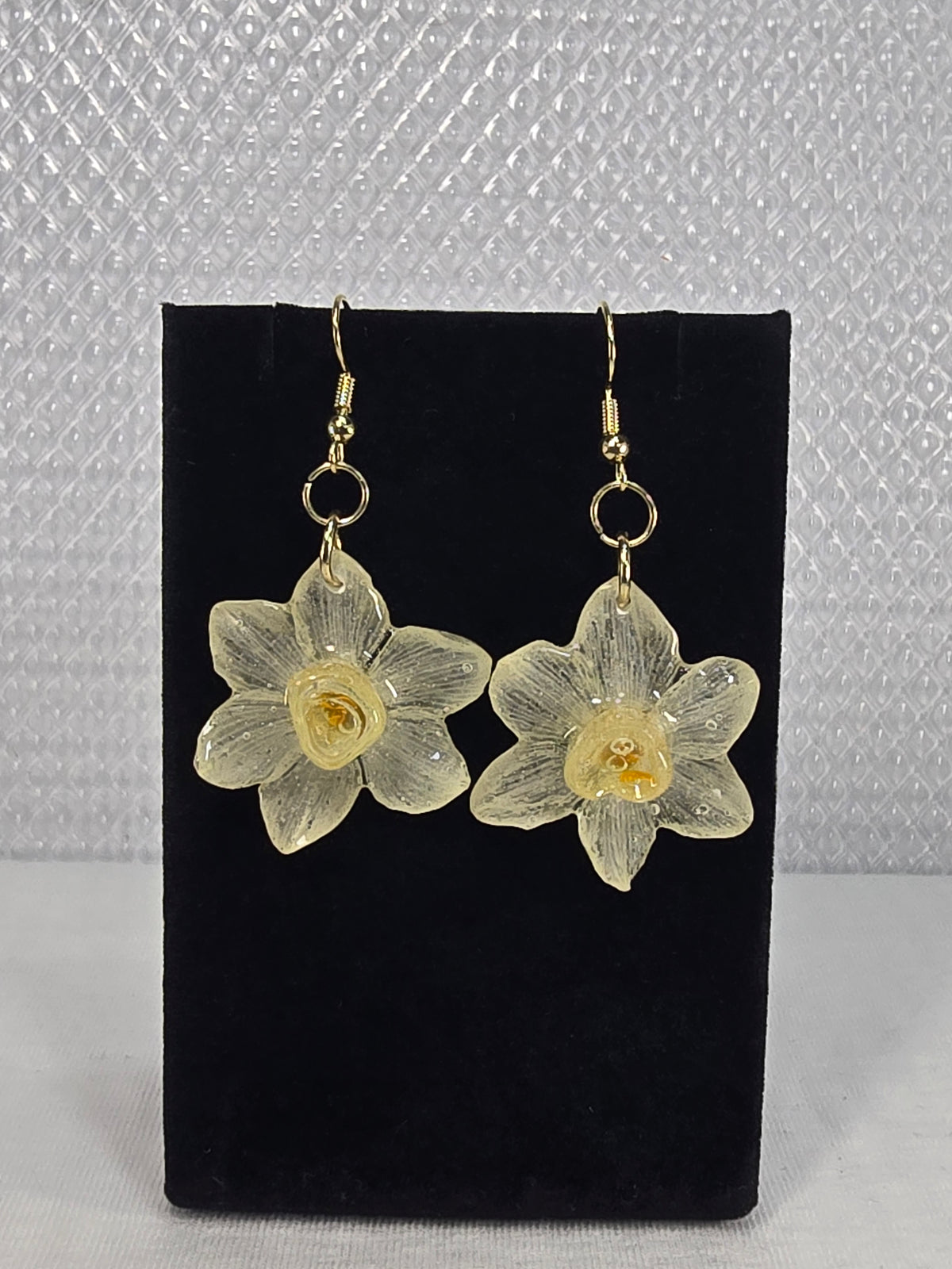Mini White Daffodil Earrings
