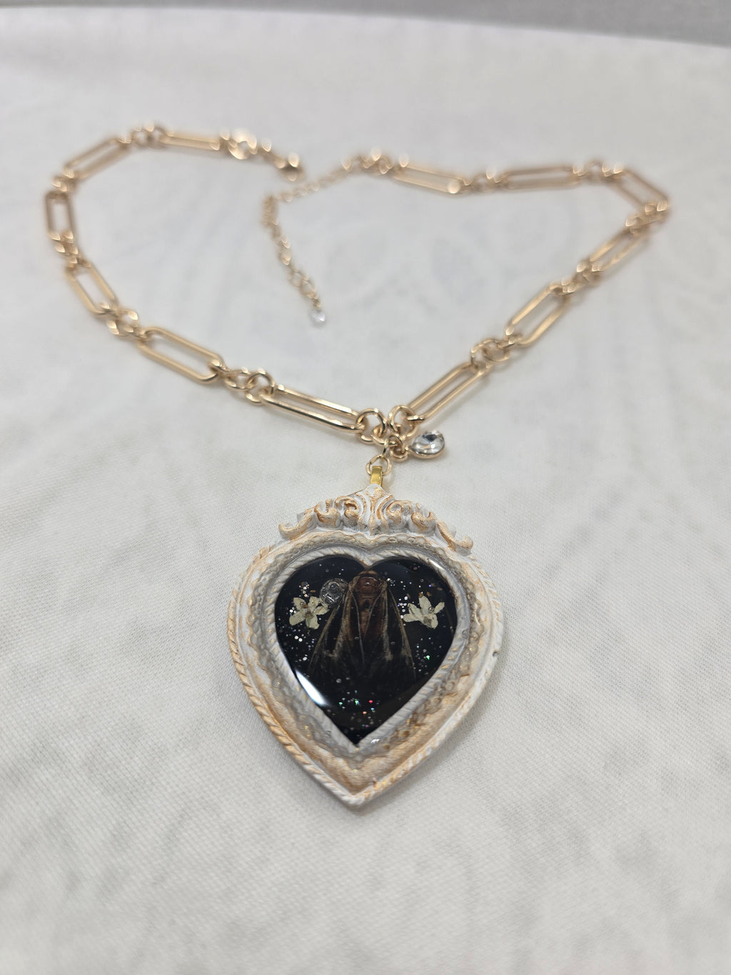 A Little Love Story That Belongs to the Night - Necklace