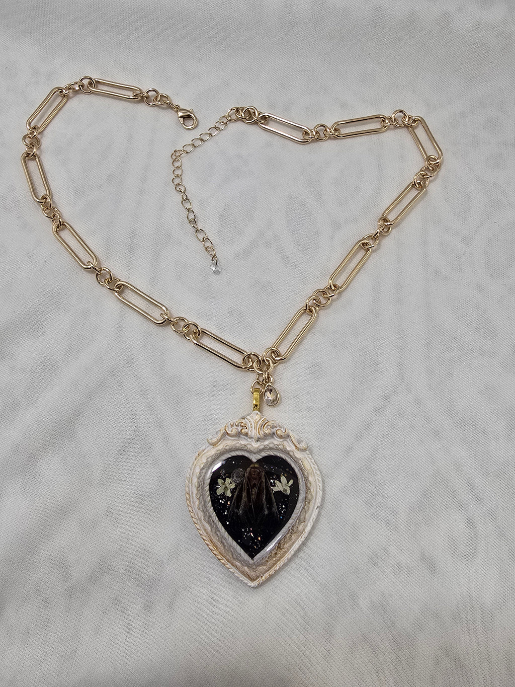 A Little Love Story That Belongs to the Night - Necklace
