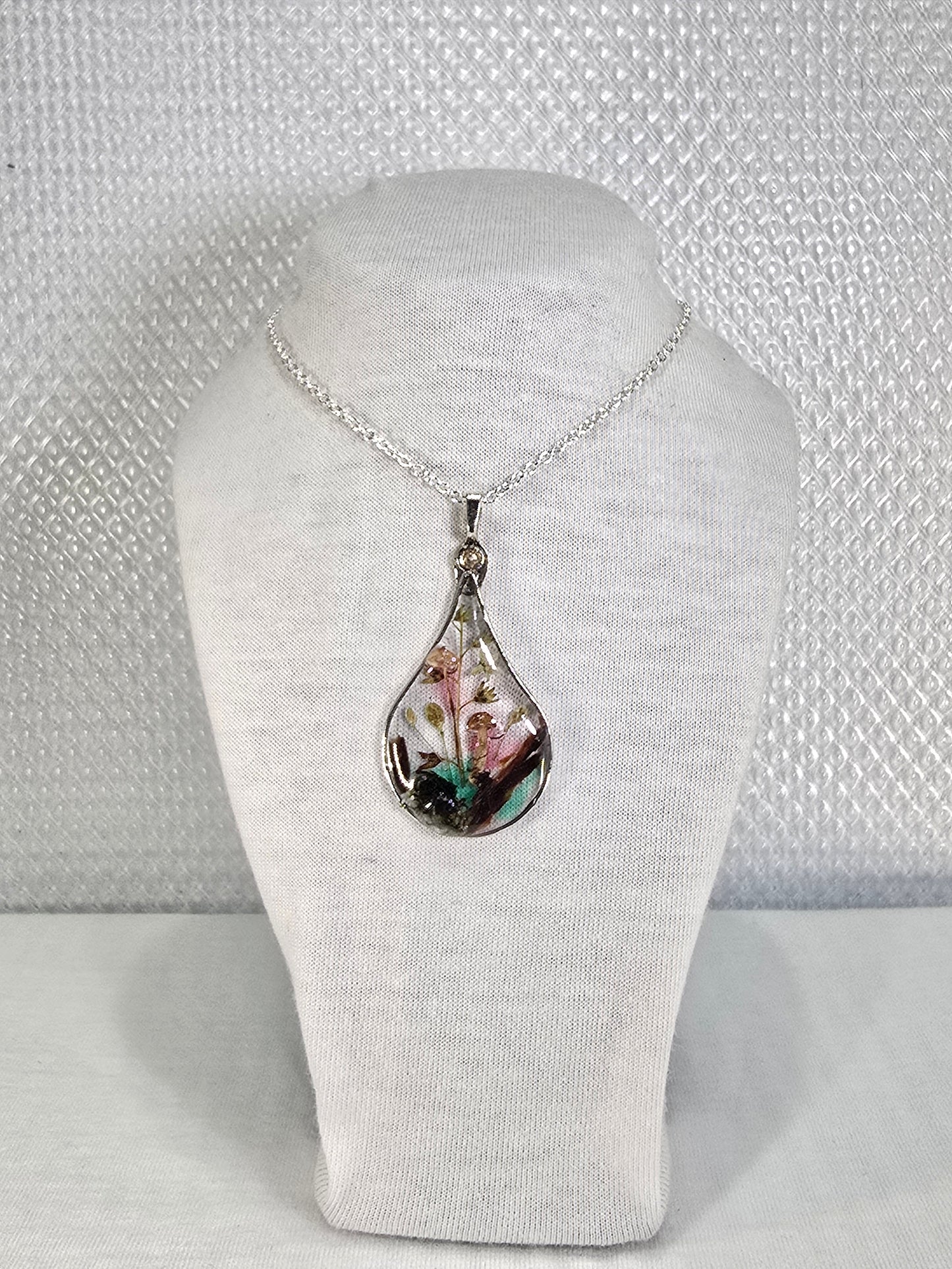 Tiny Forest Necklace