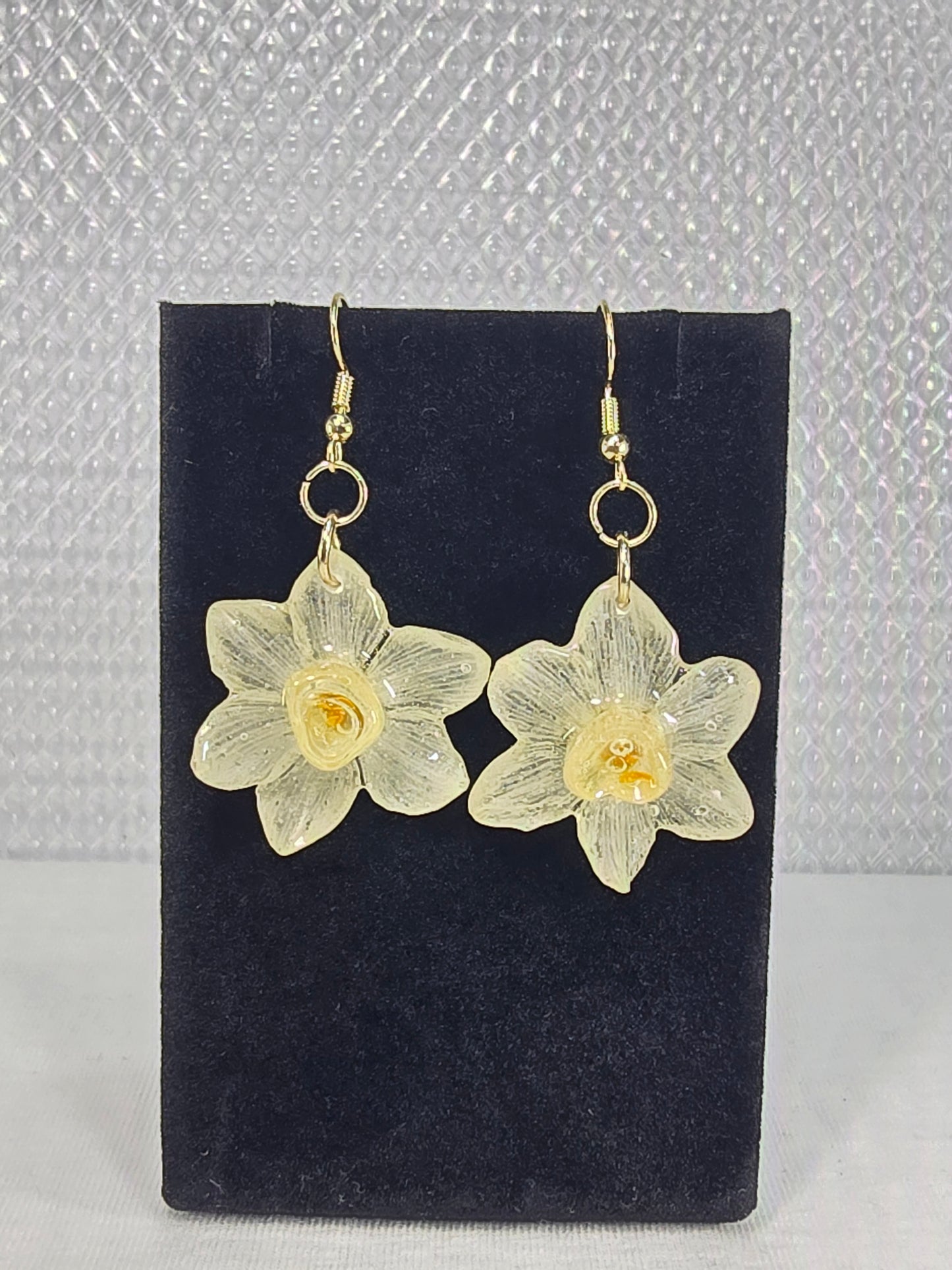 Mini White Daffodil Earrings