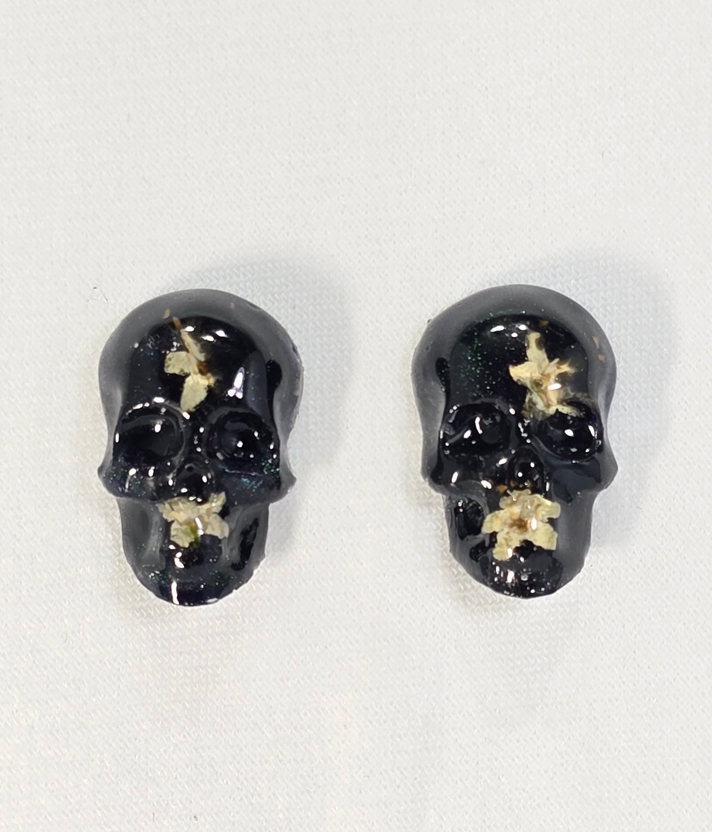 Skull Stud Earrings with real Tiny White Flowers
