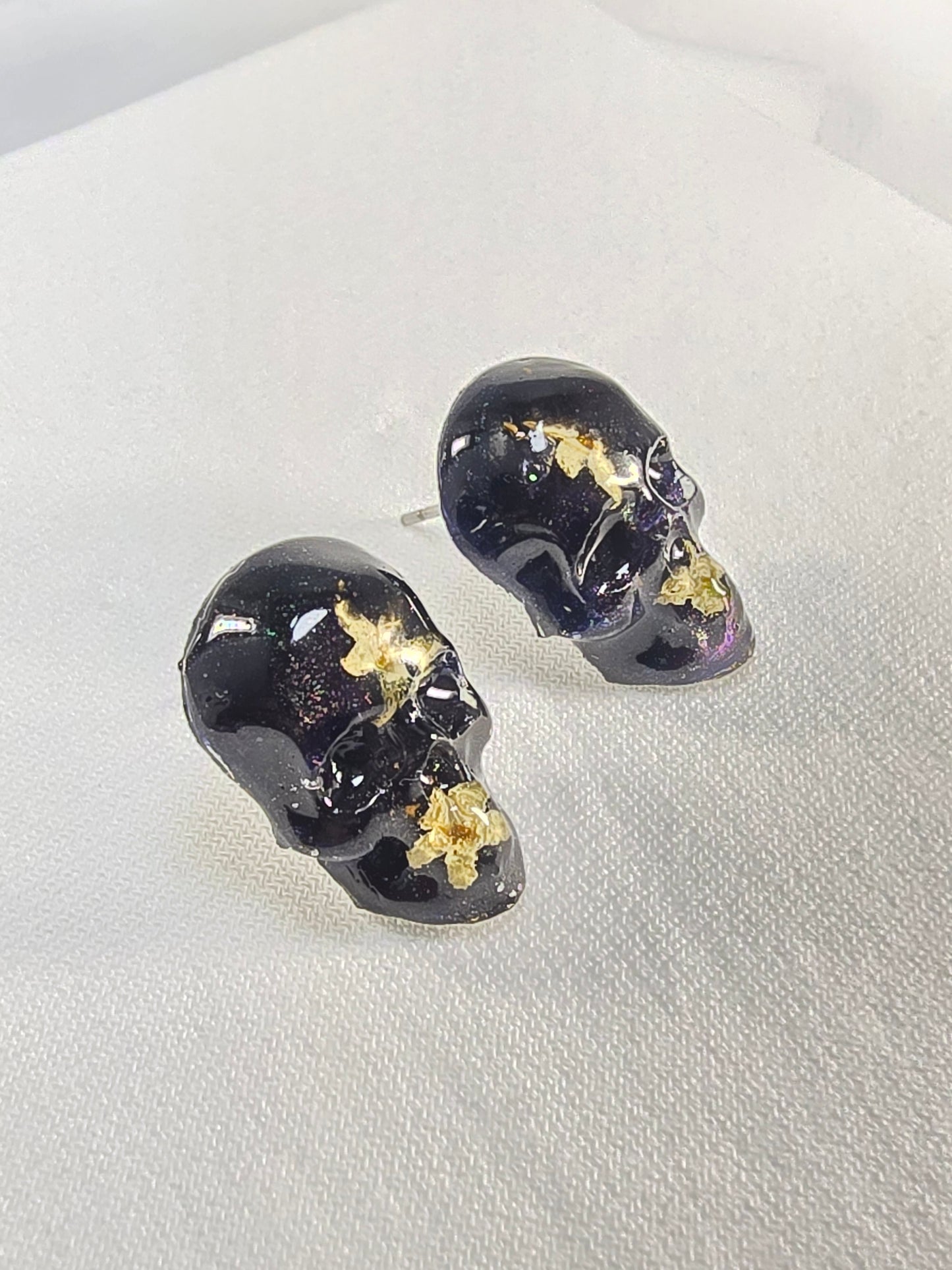 Skull Stud Earrings with real Tiny White Flowers