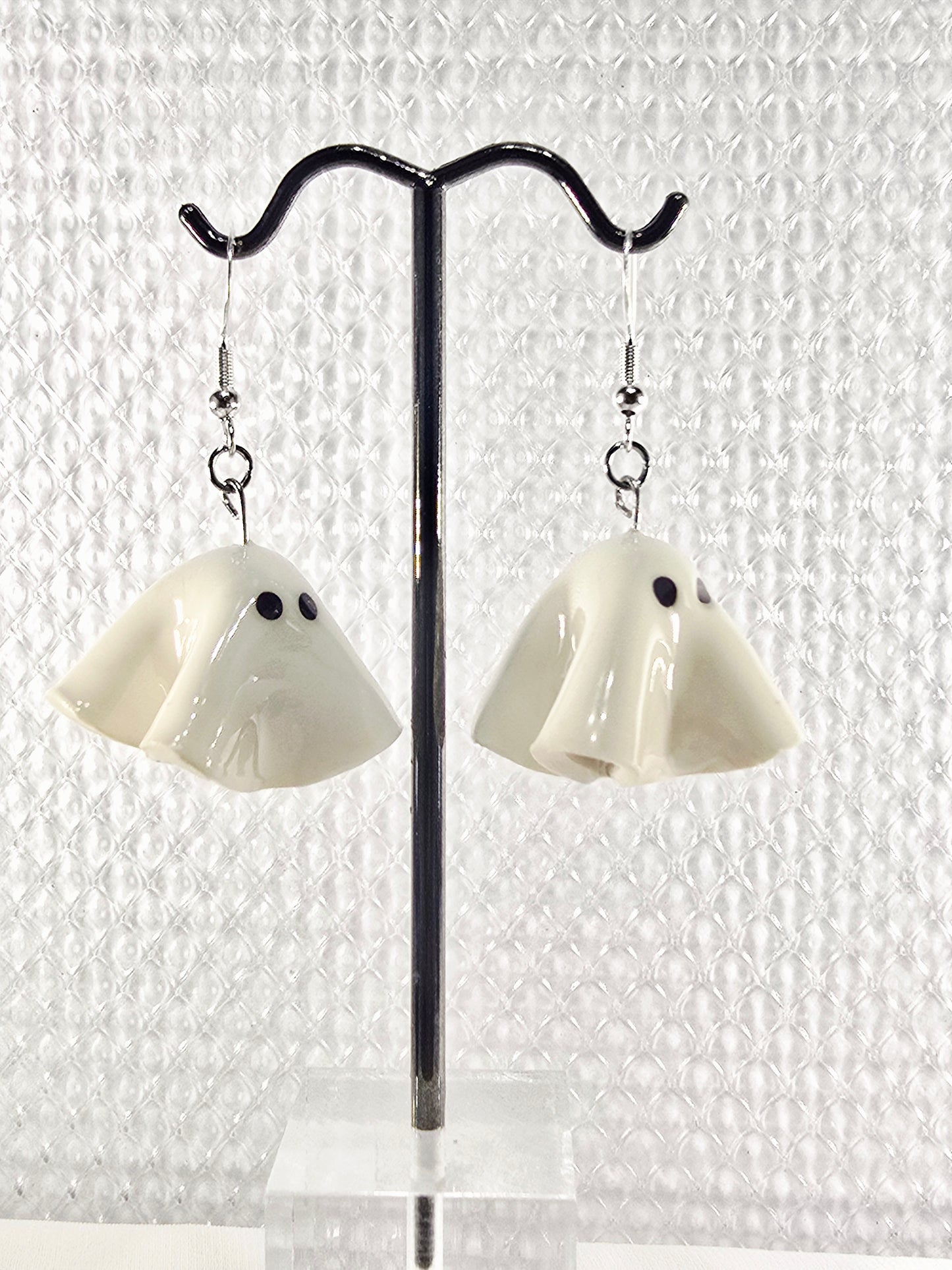 Boos 👻 | Handmade Polymer Clay Ghost Earrings