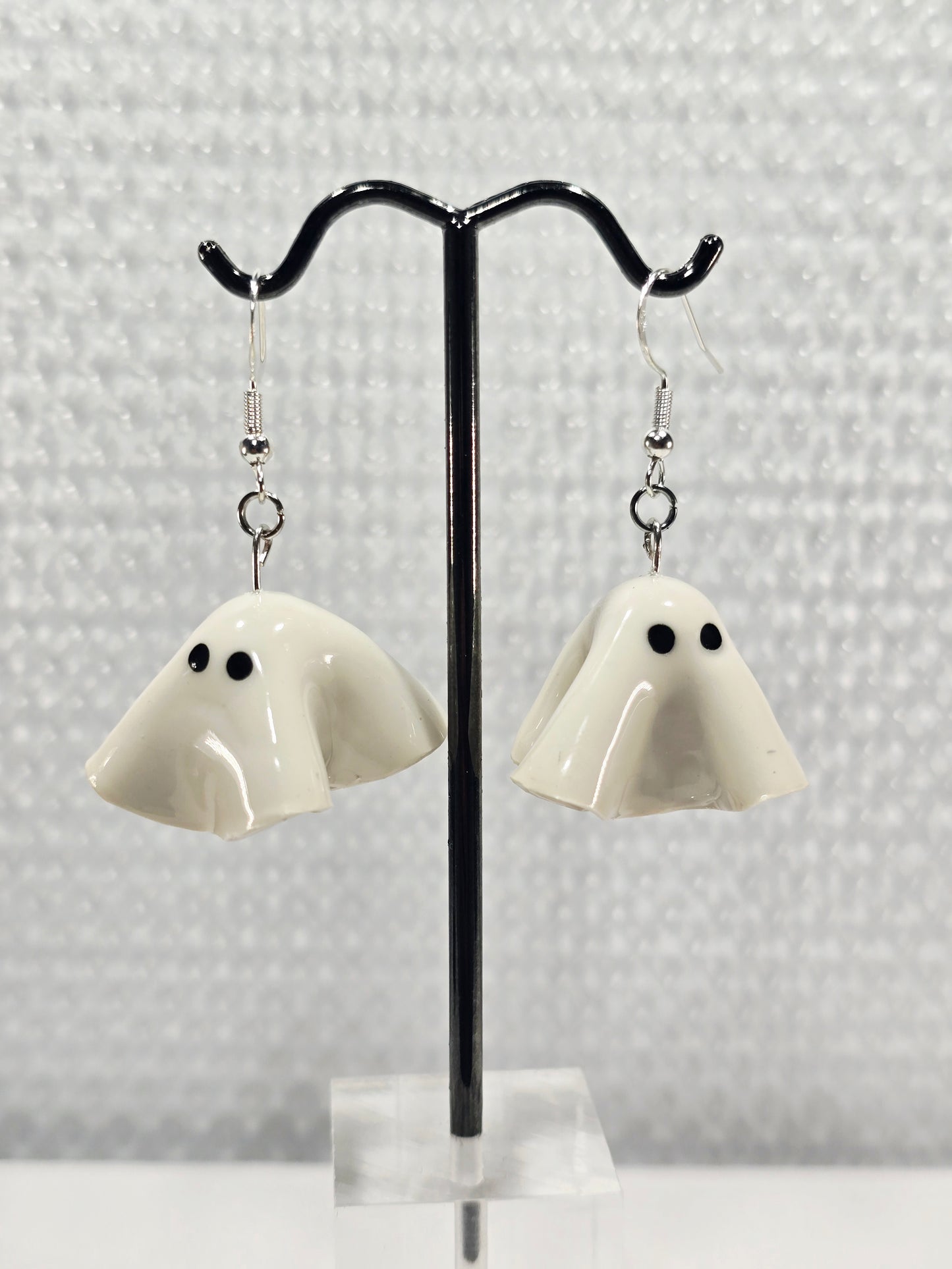 Boos 👻 | Handmade Polymer Clay Ghost Earrings