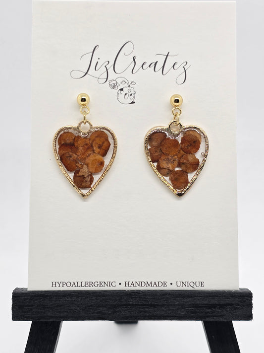 Circle and heart stud earrings with real preserved fall leaves in gold hypoallergenic settings